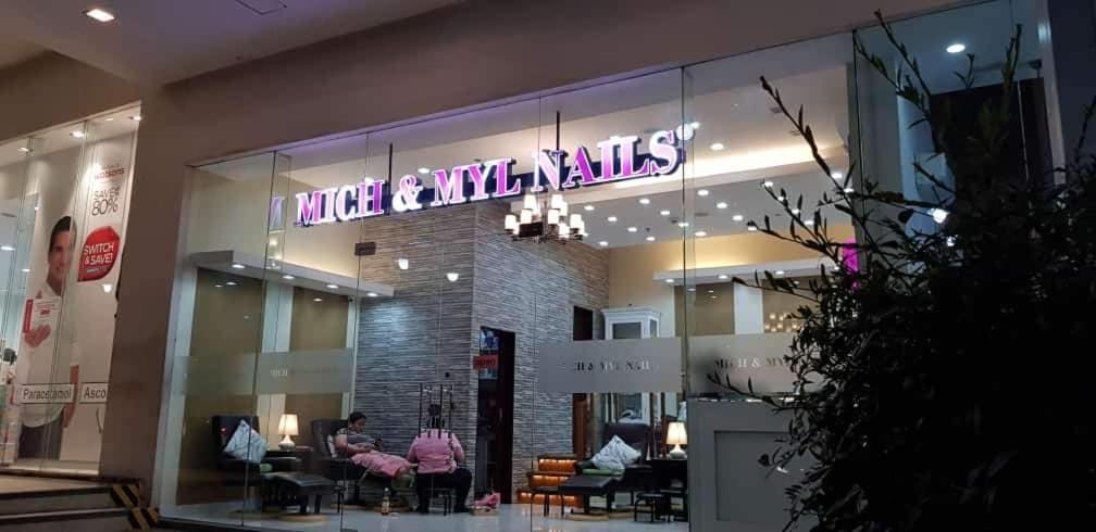 Cozyvilla At 81 Newport Blvd Walk To Naia T3 Marriott & Resorts World Casino & Newport Mall For 5 Pax Free Parking!!!! Pasay Eksteriør billede