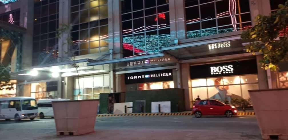 Cozyvilla At 81 Newport Blvd Walk To Naia T3 Marriott & Resorts World Casino & Newport Mall For 5 Pax Free Parking!!!! Pasay Eksteriør billede